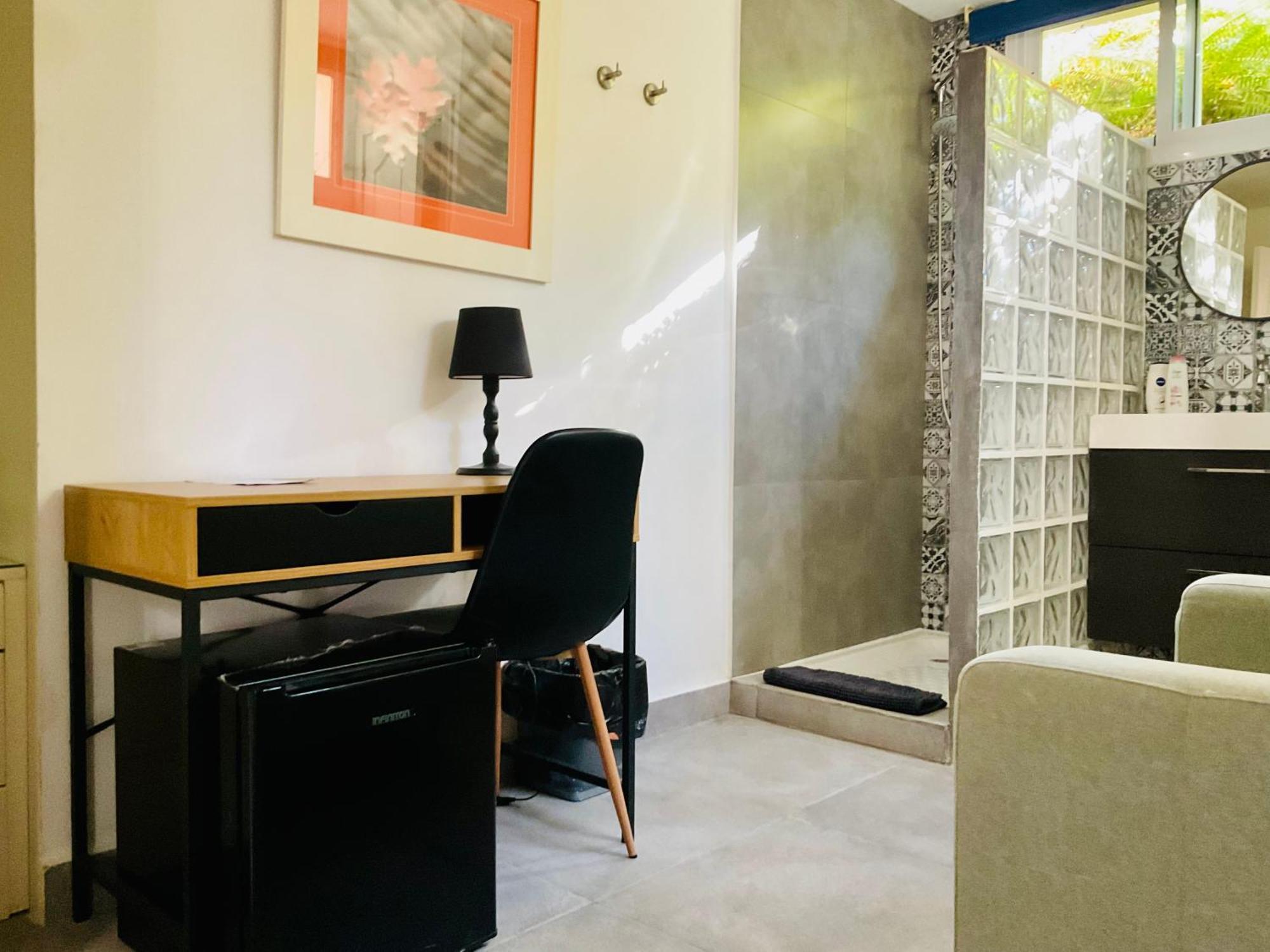 At Home In Malaga Stay & Solo Travellers Rincon de la Victoria Room photo